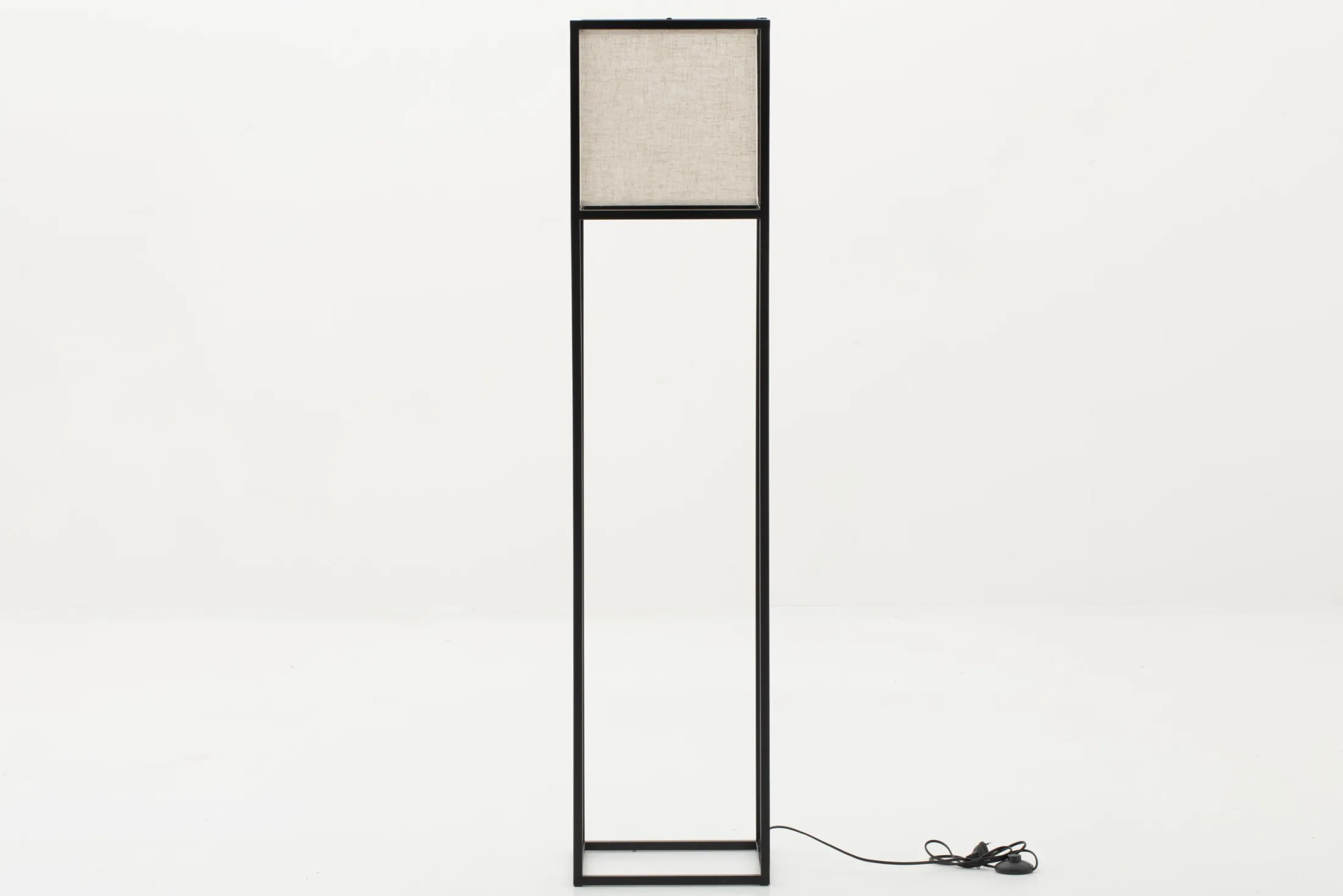 Hot Flamant Josie, Staande Lamp Met Kap