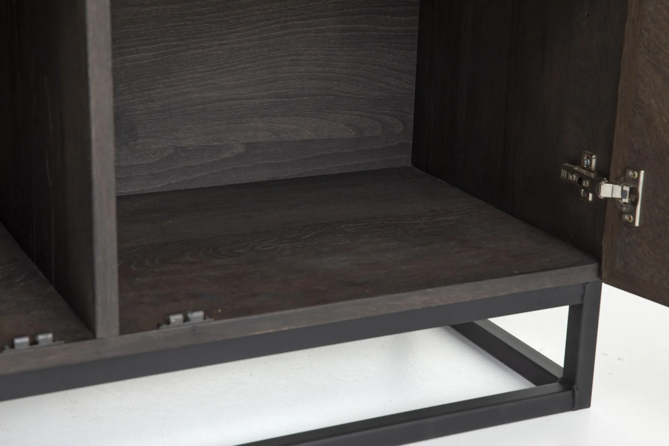New Flamant Lana, Dressoir, 4 Deuren