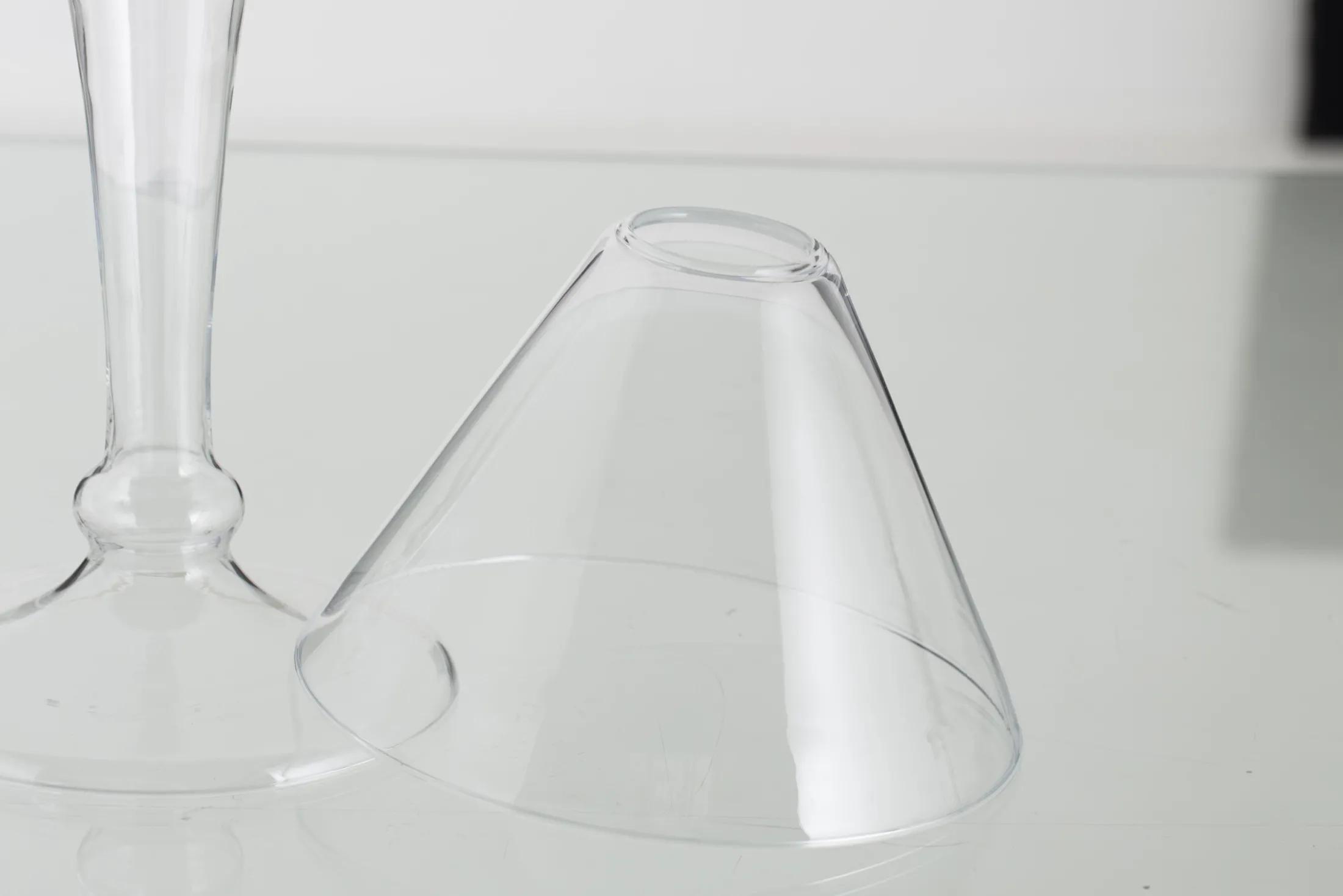 Hot Flamant Mira, Kandelaar, Glas